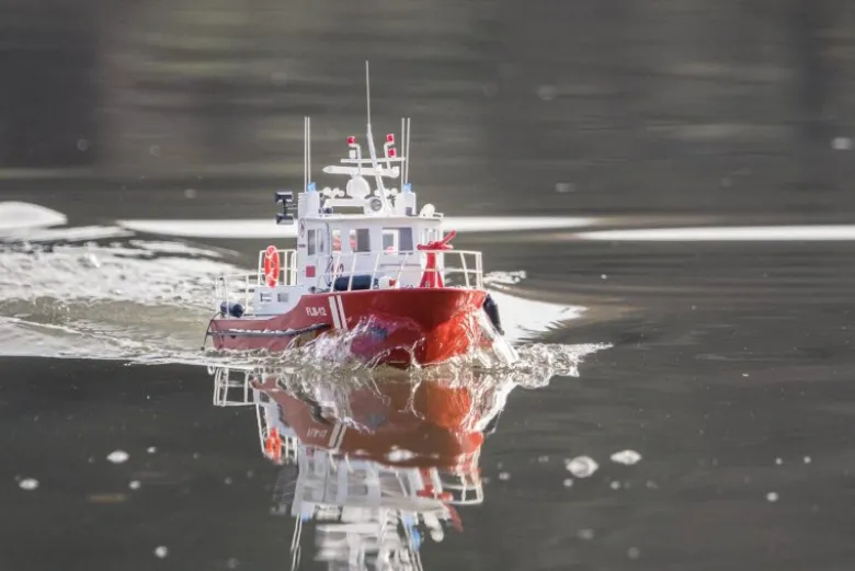 aero-naut 306600Feuerlöschboot FLB-12 Bausatz 1:20
