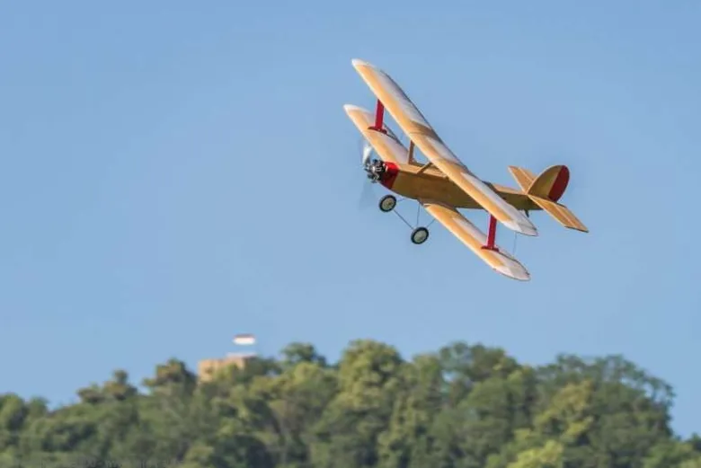 aero-naut 133300Udet Flamingo Motorflugmodell 1310mm