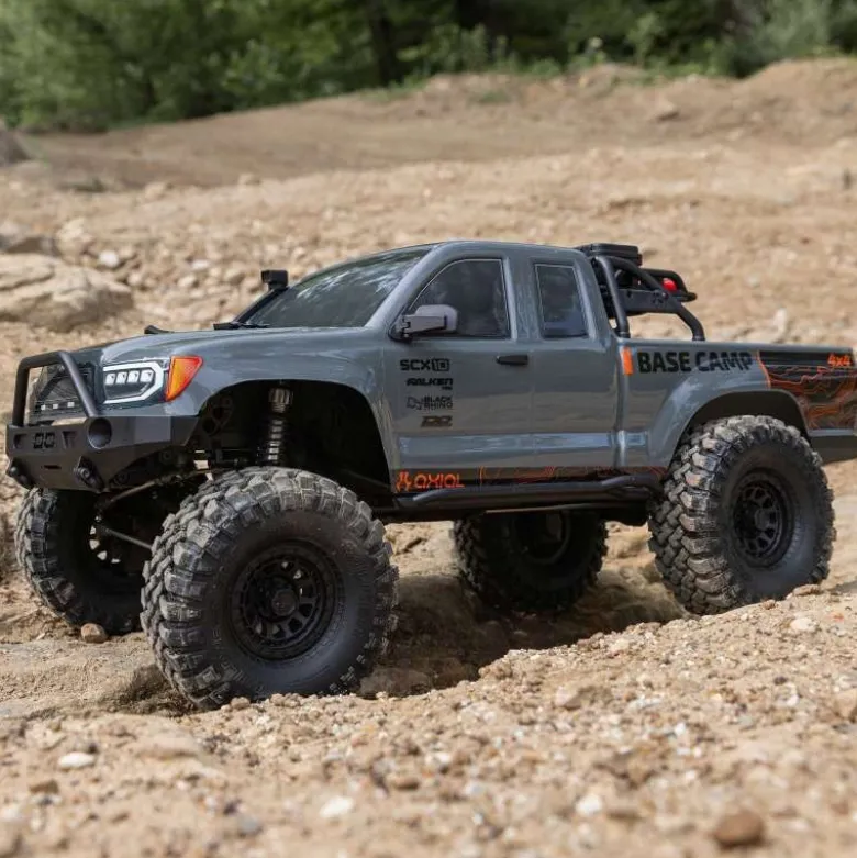 Axial AXI-1375T2SCX10 III Base Camp 4X4 Rock Crawler Brushed RTR 1:10, grau