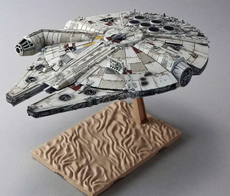 Bandai 01211Star Wars Millenium Falcon 1:144 Modellbausatz