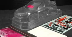 Bittydesign BDFWD-HCMHC-M Karosserie (klar) 1/10 inkl. Dekor M-Chassis 210-225mm