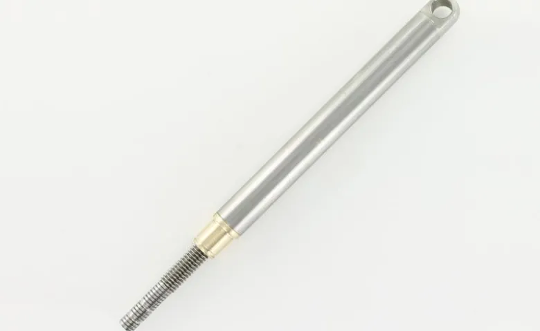 Carson 500907611Tuningspindel-Welle 1/14 für Hinterkipper Einheit 56545
