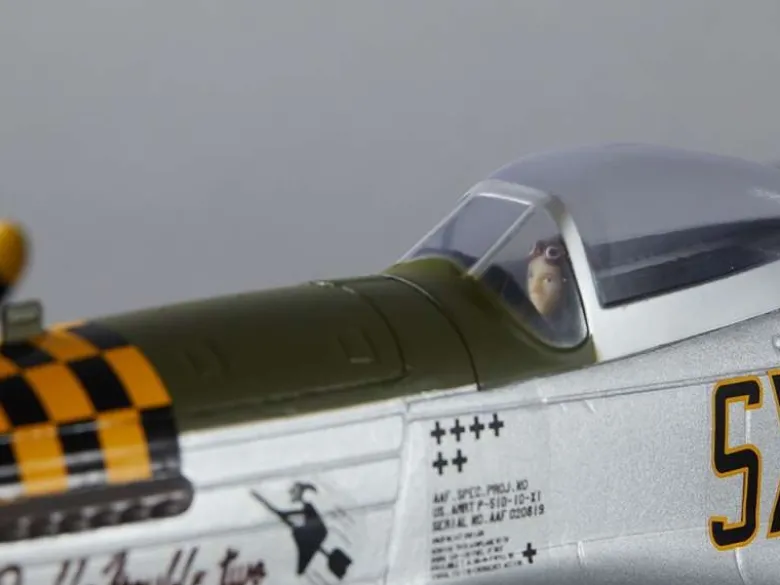 DERBEE DB003PGP-51D Mustang Warbird PNP gelb - 75cm