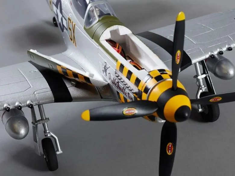 DERBEE DB003PGP-51D Mustang Warbird PNP gelb - 75cm