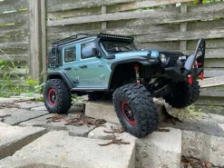DF-Models 3154DF-4S PRO Crawler 4WD 1:10 (Version 2024) 2.4GHz RTR, grau 313mm Radstand - in Transportbox