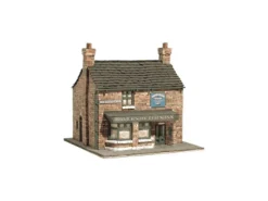Domus Kits DO40303Country 6 Rovers Return Inn