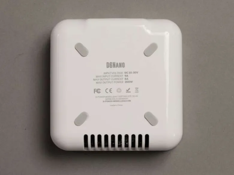 D-Power 9951D6 Nano Smart Charger - 200W Computer-Ladegerät