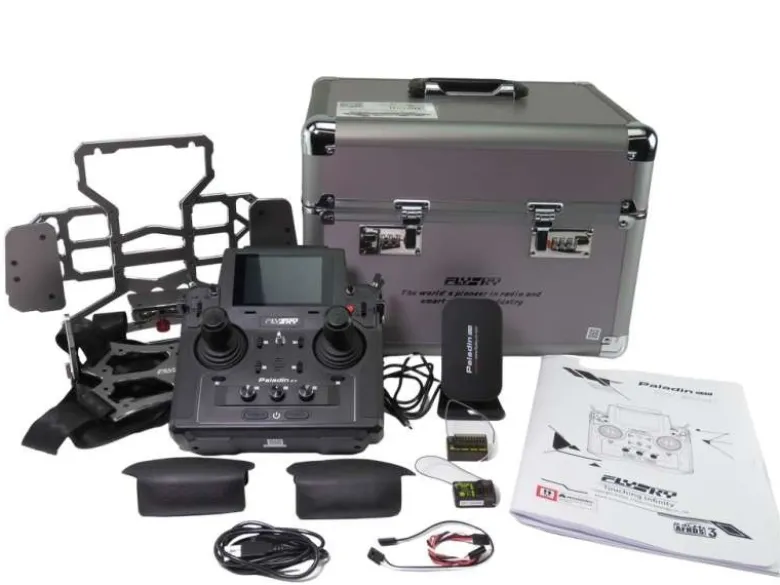 Flysky 41001Paladin PL 18 EV Flagship-Edition 18-Kanal, 4D-Sticks, Computerfernsteuerung mit 2 Empfängern (12 und 8 Kanal)