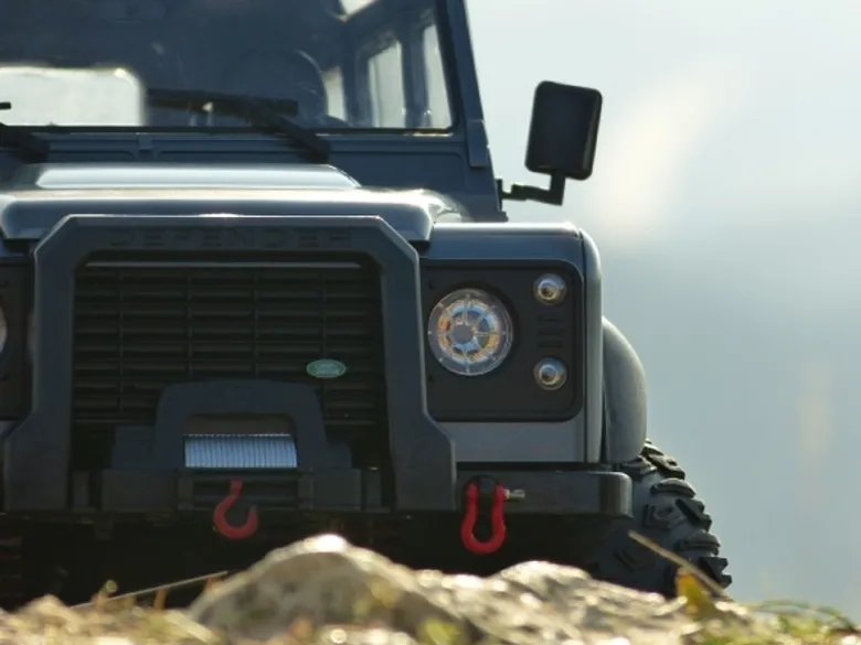 Fm-electrics FM101Landrover Defender 4WD Crawler 1:8 2,4GHz RTR grau