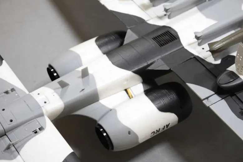 FMS FMS113PA-10 Thunderbolt II V2 EDF 80 PNP - 150 cm