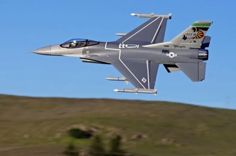 FMS FMS102PF-16C V2 Jet EDF 70 PNP - 81 cm Brushless
