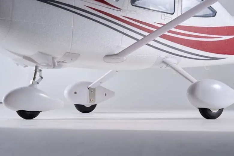 FMS FMS148PRDCessna 182 PNP rot - 150 cm