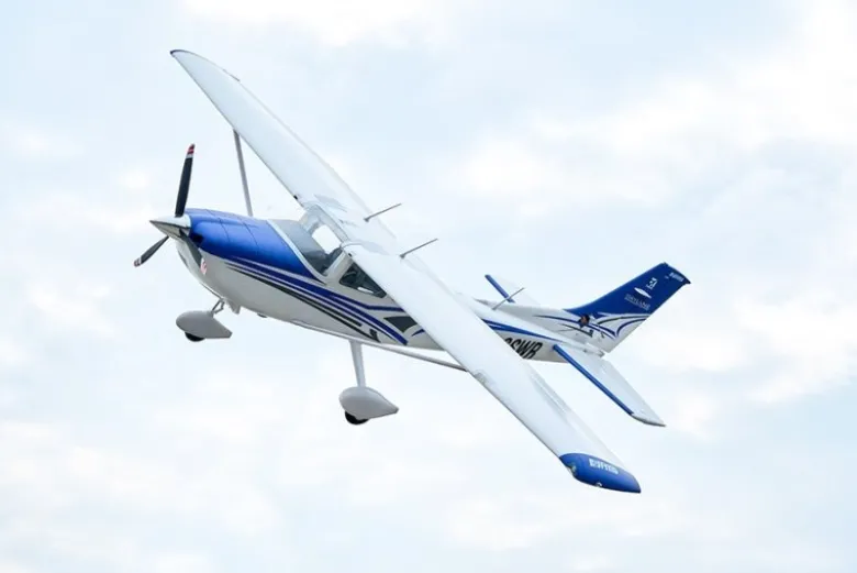 FMS FMS148RBUCessna 182 RTF blau - 150 cm