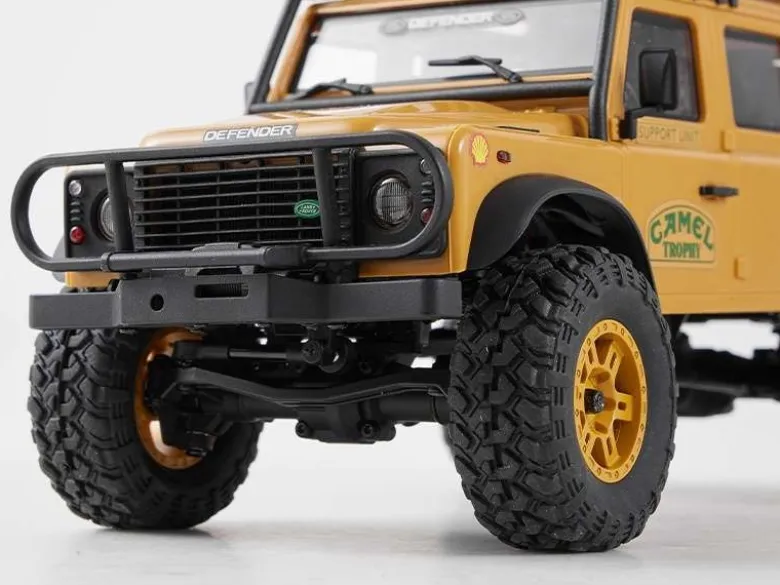FMS FMS12482RTRYLFCX24M Land Rover Defender 110 1:24 Camel Trophy Edition RTR