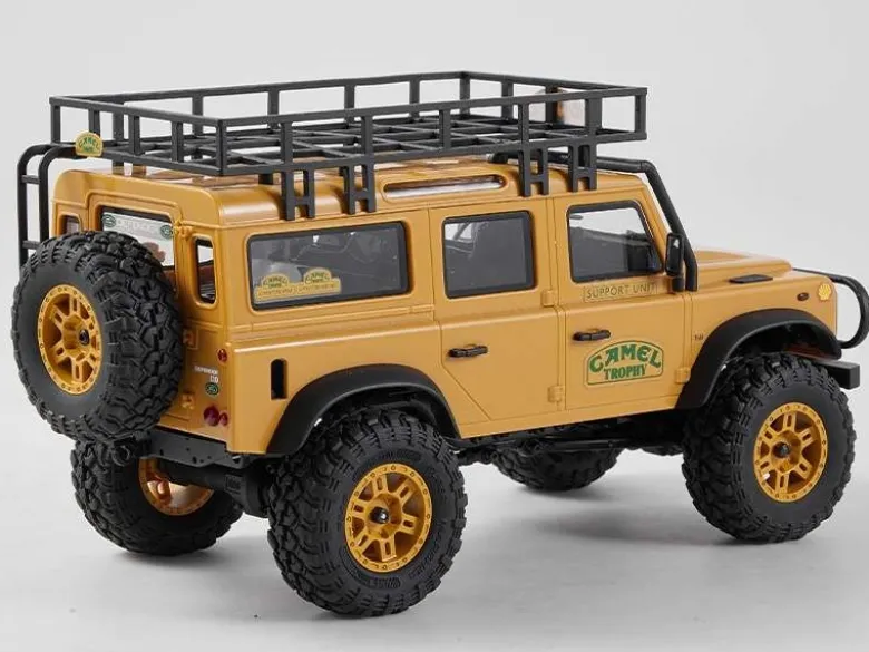 FMS FMS12482RTRYLFCX24M Land Rover Defender 110 1:24 Camel Trophy Edition RTR