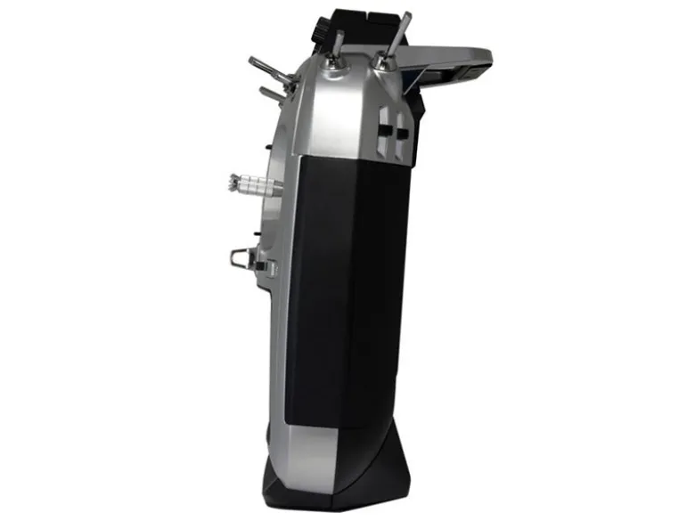 Futaba FP05003226-3T26SZ 26-Kanal FASSTest Fernsteuerung mit Empfänger R7214SB inkl. LiPo Senderakku