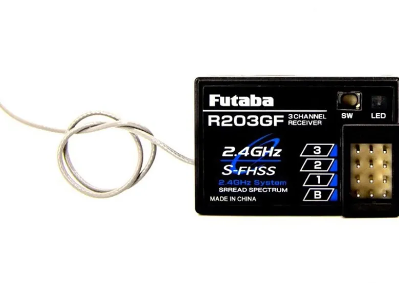 Futaba 01000500R203GF Empfänger 2,4 GHz S-FHSS 3-Kanal