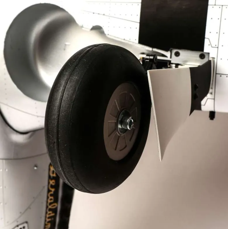 Hangar 9 HAN2820BP-51D Mustang 20cc ARF, 1765mm