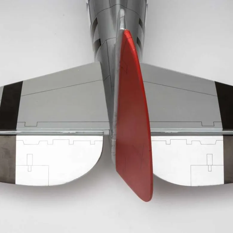Hangar 9 HAN2990BP-47D Thunderbolt 20cc ARF, 1702mm