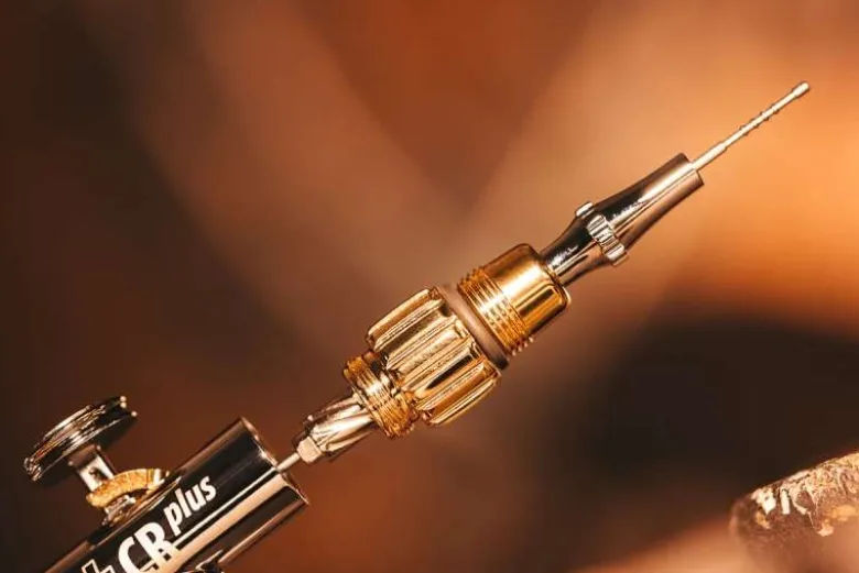 Harder & Steenbeck 121231Evolution CRplus 2024 Solo 0,28mm FineLine Düse, 2ml Becher