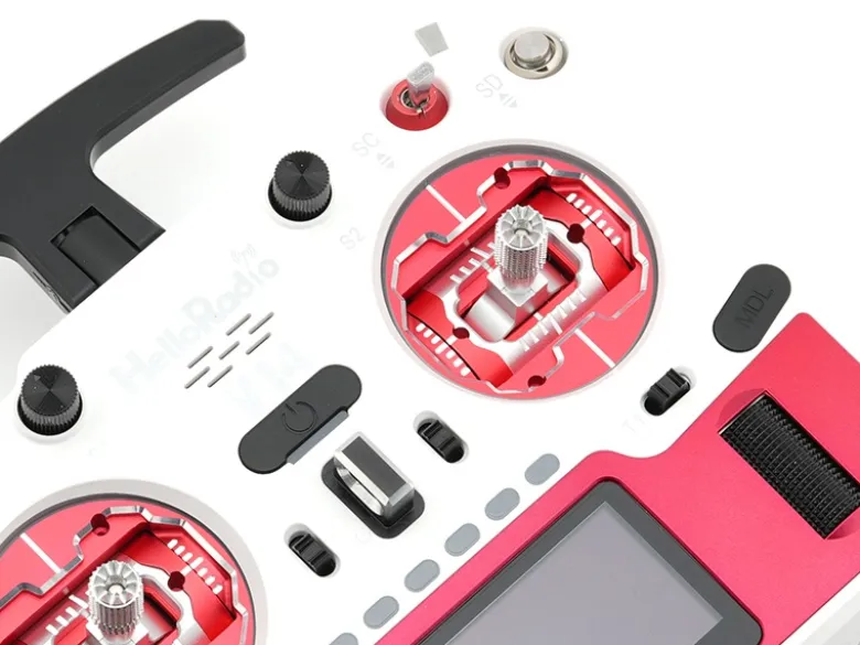 HelloRadio HR1047V14 MAX OLED 2,4GHz - 4in1 LBT M2 Fernsteuerung weiß, rot