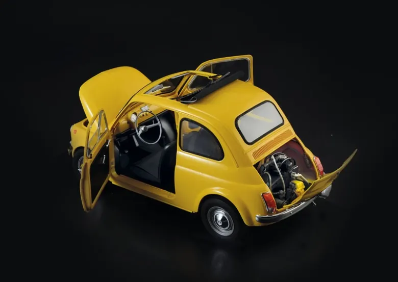 Italeri 4715Fiat 500 F Upgraded Edition, Bausatz, 1:12