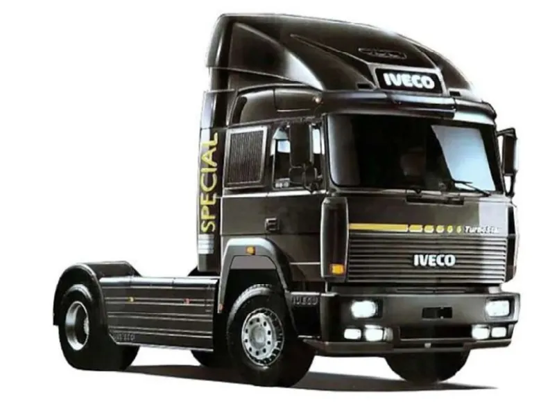 Italeri 3926IVECO Turbostar 190.48 Special, Bausatz, 1:24