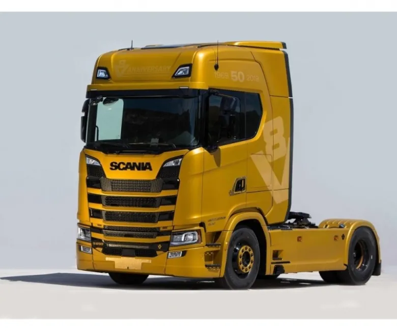 Italeri 3927SCANIA S730 Highline 4x2 LKW 1:24 Modellbausatz