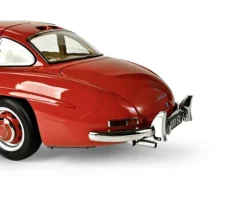 IXO 520010114Mercedes 300 SL Rot, 1:8 Standmodellbausatz 602 Teile - Hochdetailliert mit Licht & Sound