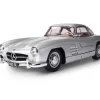 IXO 520010112Mercedes 300 SL Silber, 1:8 Standmodellbausatz 602 Teile - Hochdetailliert mit Licht