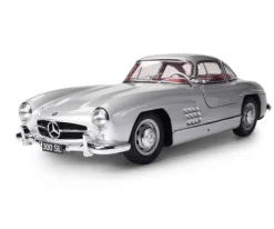 IXO 520010112Mercedes 300 SL Silber, 1:8 Standmodellbausatz 602 Teile - Hochdetailliert mit Licht