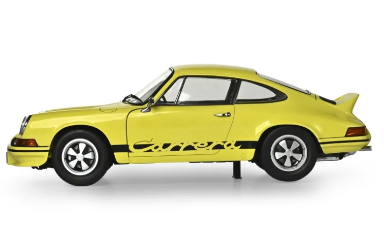 IXO 520010115Porsche 911 RS 2.7 Gelb/Schwarz 1:8 Standmodellbausatz 713 Teile - Hochdetailliert mit Licht & Sound