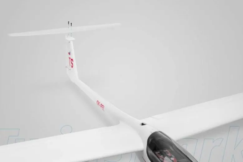 Kavan KAV02.8077304TS TwinShark 2700mm Segelflugzeug - ARF