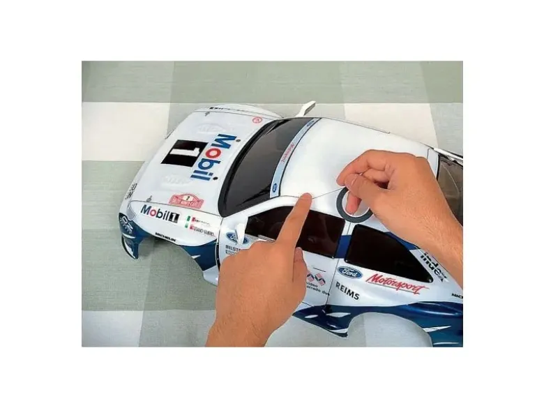 Kyosho 1860Präzisions-Maskierband schwarz - 0.7mm x 8m
