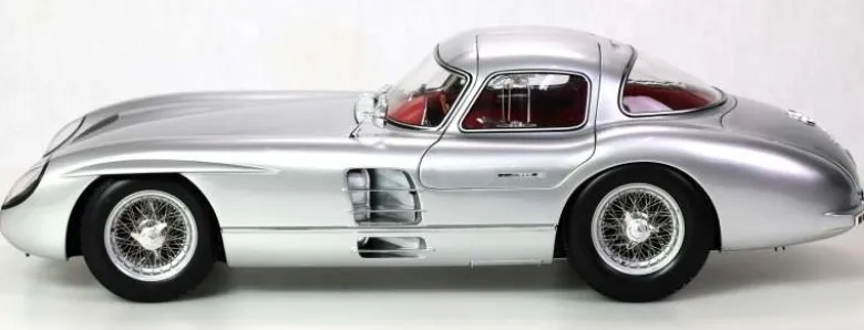 LEGRAND LE105Mercedes-Benz 300 SLR Uhlenhaut Coupé 1/8 'Der Rote' Bausatz