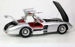 LEGRAND LE105Mercedes-Benz 300 SLR Uhlenhaut Coupé 1/8 'Der Rote' Bausatz