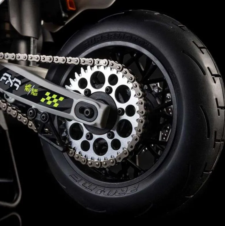 Losi LOS-2310Promoto-SM FXR 1/4 Supermoto Motorrad RTR, weiss inkl. Spektrum 7,4V 5000mAh G2 LiPo Akku und Ladegerät