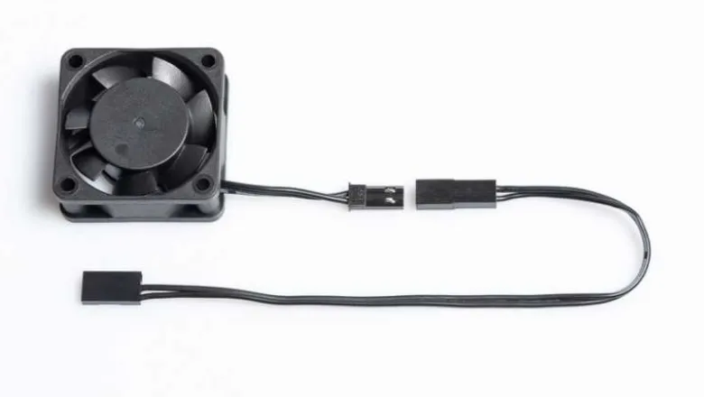 LRP 501847WorksTeam SuperHighRev. Motorlüfter 40x40x15mm 1S/2S - Empfängerstecker