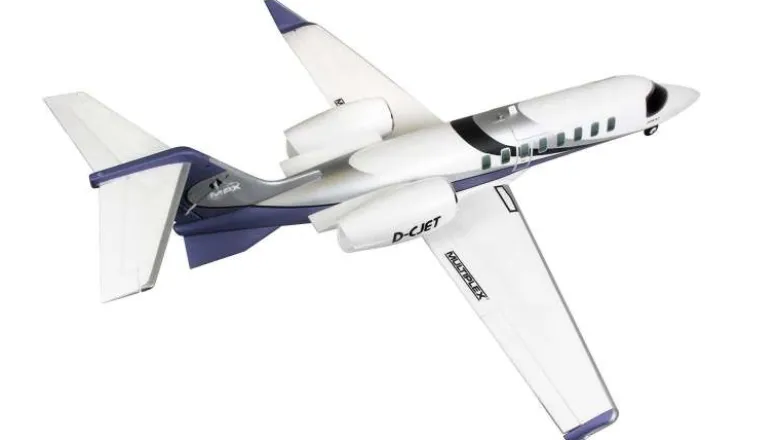 Multiplex 1-02870RR Learjet 1060mm
