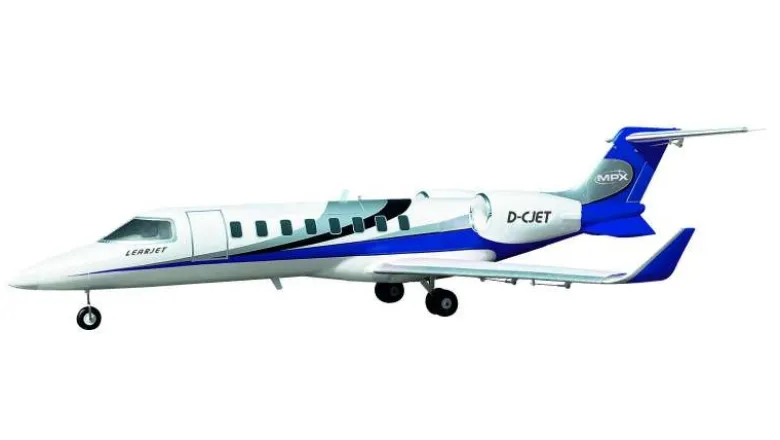 Multiplex 1-02870RR Learjet 1060mm