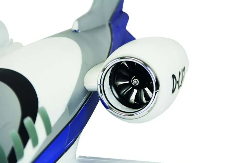 Multiplex 1-02870RR Learjet 1060mm