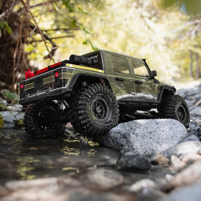 NEUAxial AXI-2443T2SCX10 III Jeep JT Gladiator 4X4 Brushed RockCrawler RTR 1:10 Grün