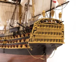 NEUOcCre OC15008HMS Victory 1:87 Schiffsbausatz
