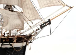 OcCre OC12004HMS Terror Schiffsbausatz Maßstab 1:75
