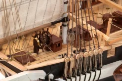 OcCre OC12004HMS Terror Schiffsbausatz Maßstab 1:75