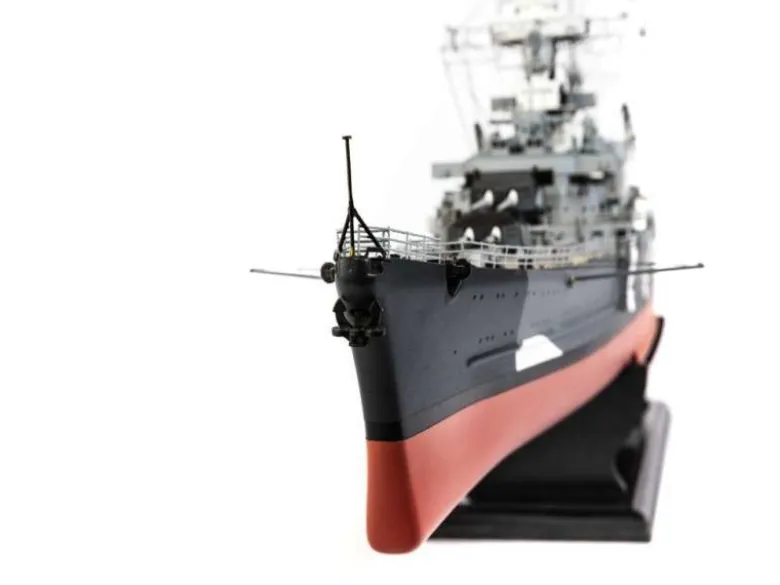 OcCre OC16000Prinz Eugen Bausatz 1:200
