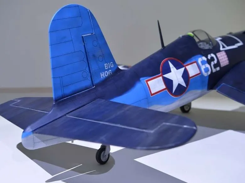 Phoenix Model PH227F4U Corsair GP/EP ARF 180cm mit elektrischen Einziehfahrwerk