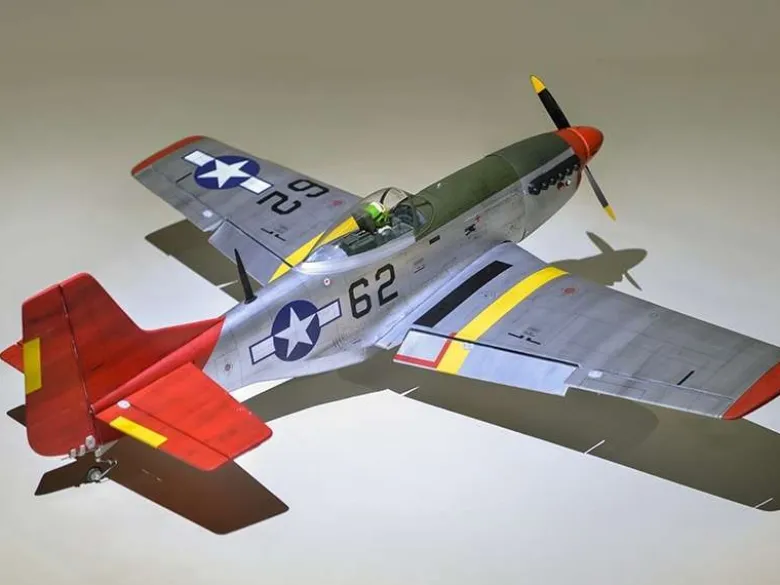 Phoenix Model PH228P51 Mustang GP/EP ARF 141cm mit elektrischen Einziehfahrwerk
