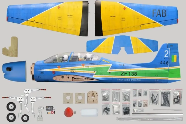 Phoenix Model PH158Tucano MK2 Motorflugzeug 173cm
