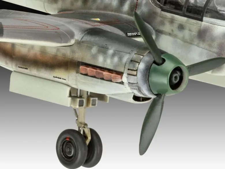 Revell 03798Arado Ar 240 Revell Modellbausatz 1:72